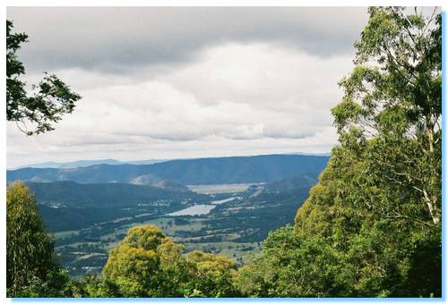 View from Morris Lookout towards Eildon